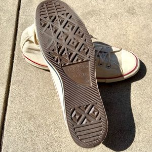 Converse Shoes - Vintage Converse Chuck Taylors Converse Shoes - Vintage Converse Chuck Taylors